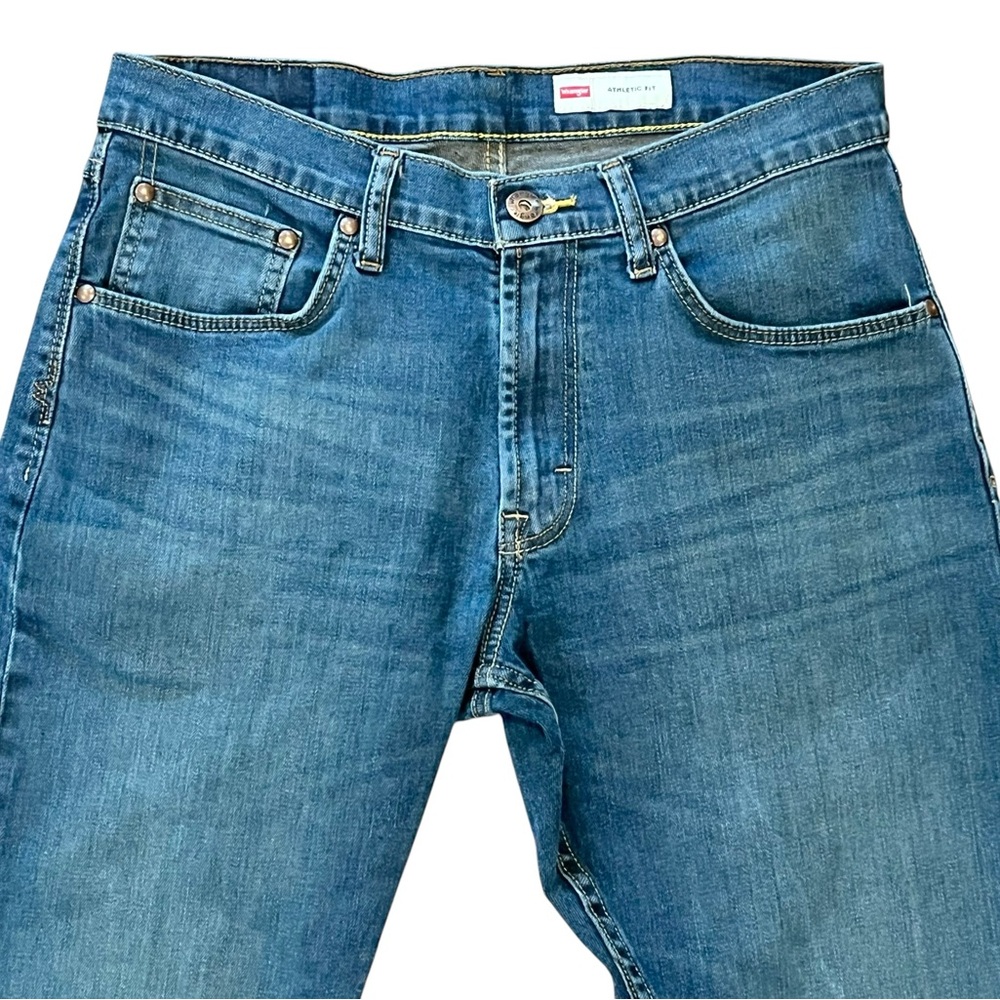 Wrangler Athletic Fit Jeans Mens 30x27 Blue Stretch Denim Straight Leg Tag 32x30